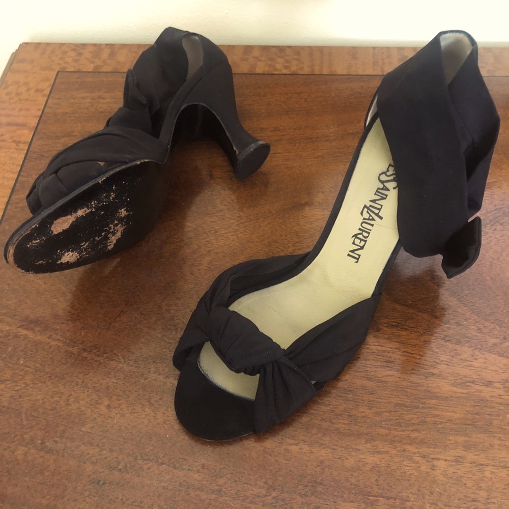 Yves Saint Laurent fabric shoes. Perfect for a dressy evening!